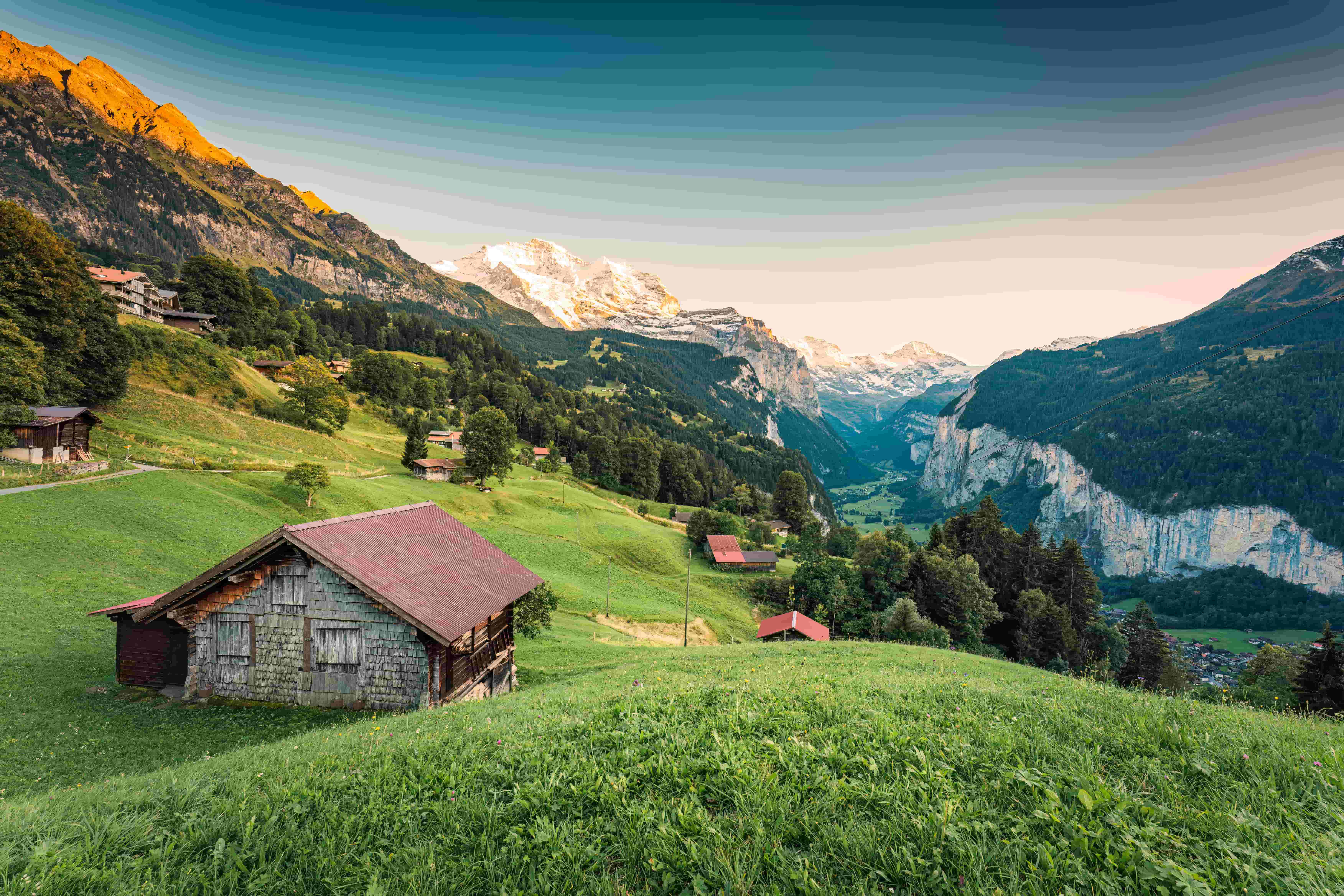 Endreinigung Schweiz (Abnahmereinigung): Kosten, Abnahmegarantie & Anforderungen